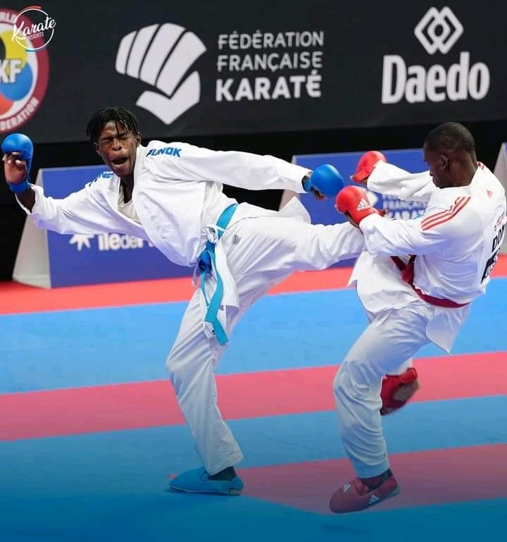 NÁRIO LOPES BRILHA NA FRANÇA E GARANTE APURAMENTO DA SELEÇÃO NACIONAL DE ANGOLA PARA O MUNDIAL  