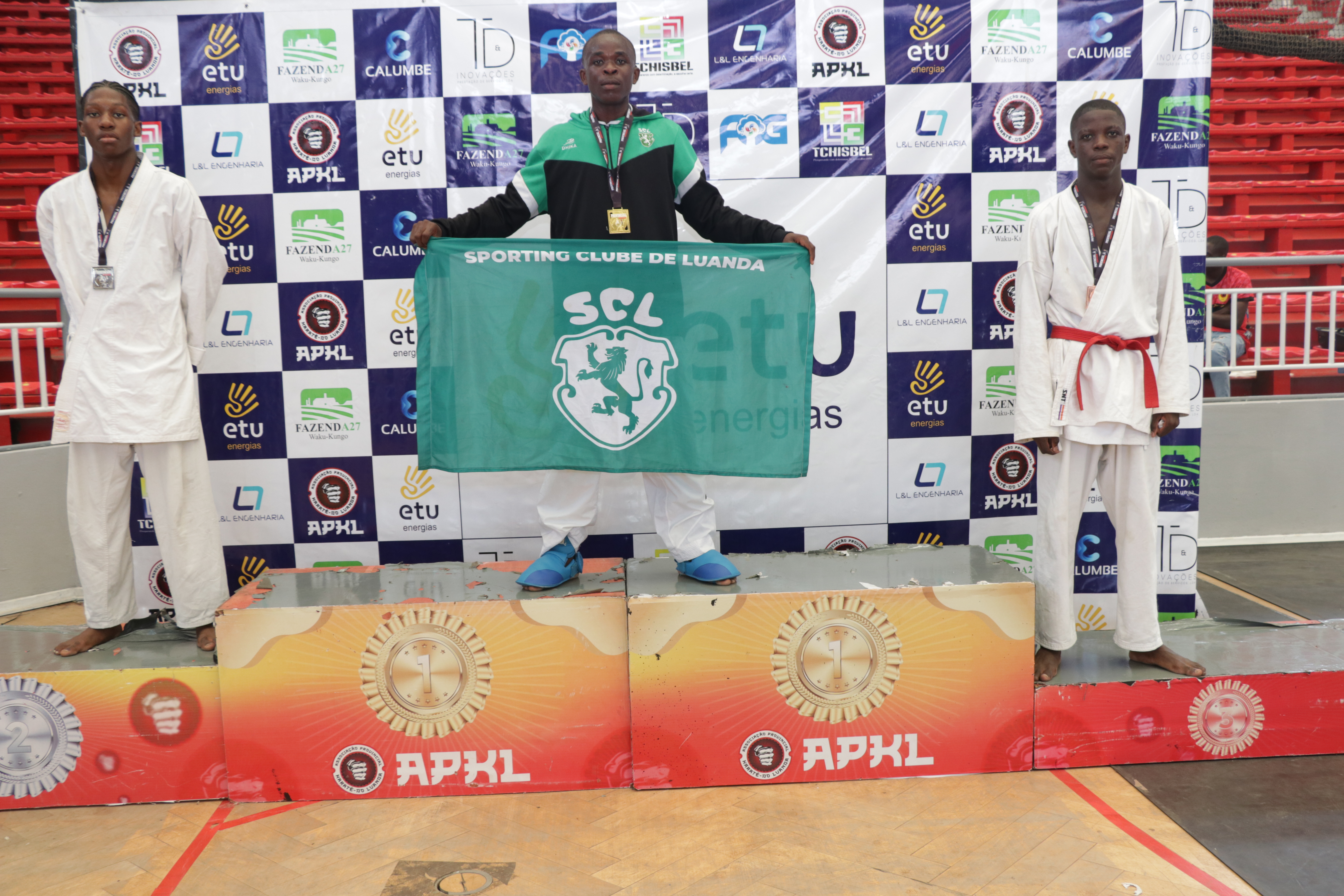 CAMPEONATO  PROVINCIAL DE KARATÉ AS PORTAS